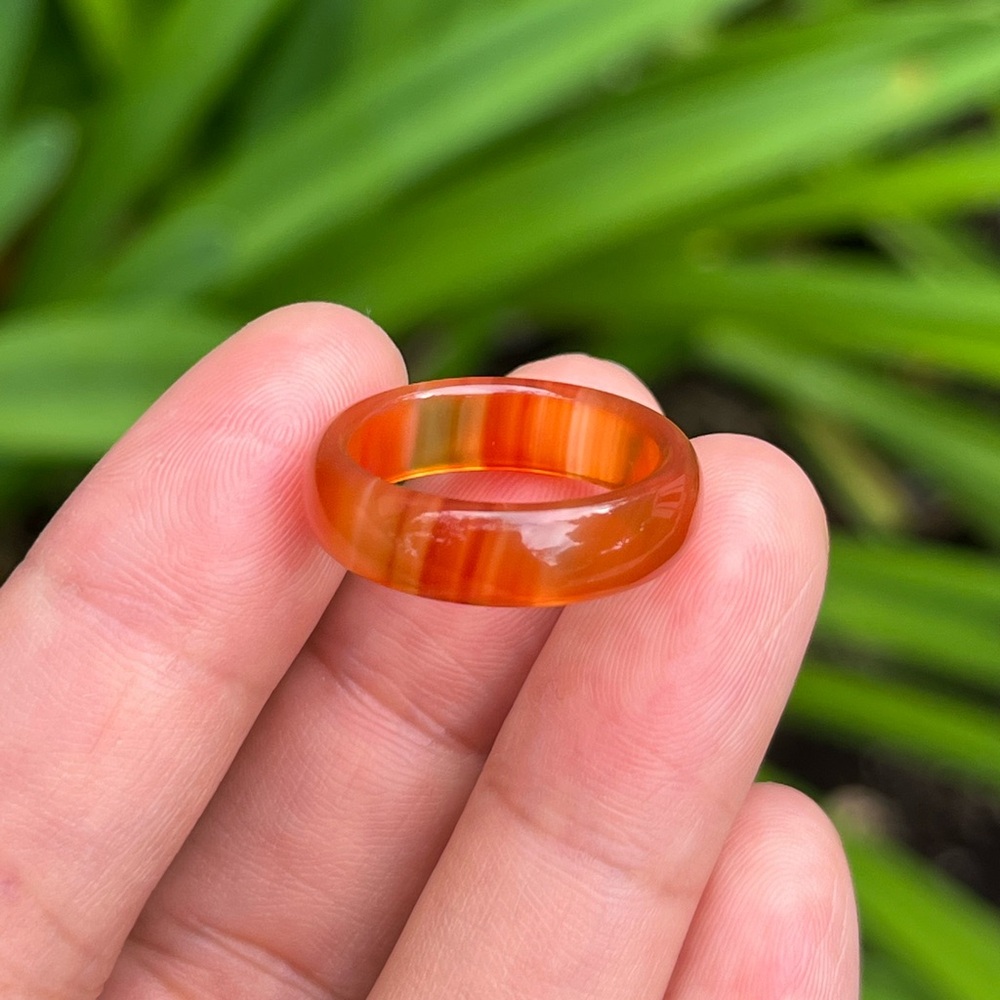 Size 7 Natural Banded Carnelian Band Ring 0083